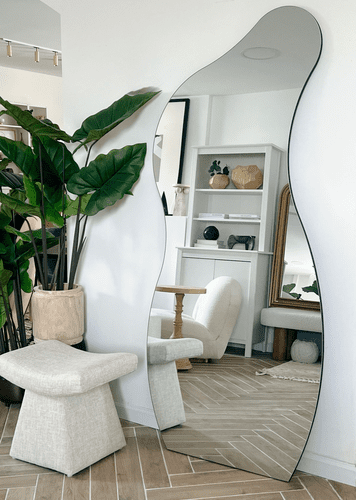 מראה אמורפית טילי