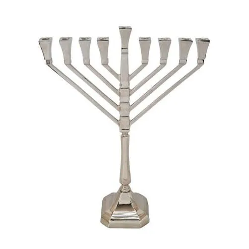 חנוכיית קנים בראס