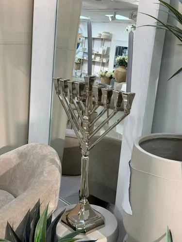 חנוכיית קנים בראס