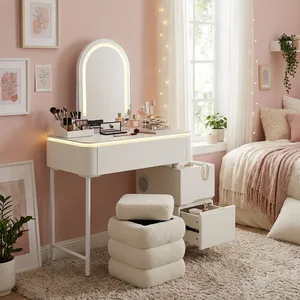 הדום קיוב עם אחסון