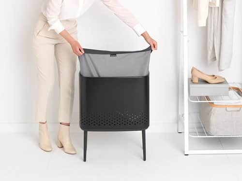 סל כביסה 60 ליטר , שחור מט Brabantia.jpg 3