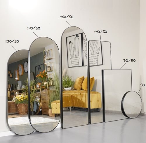 בילי מראות מסגרת שחורה דקה