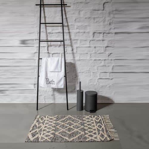 סולם מתכת שחור 160/45 סמ