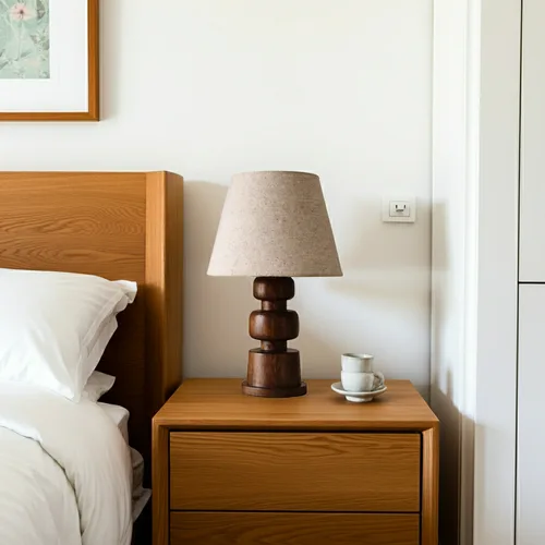 מנורת שולחן נורדיק ווד בגימור אגוז